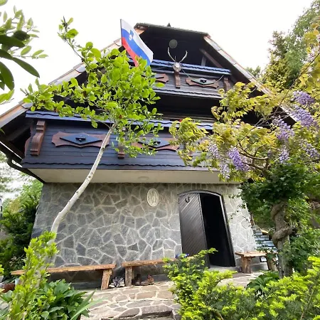 Nati - Pet Friendly, Bbq, Huge Fenced Jard *