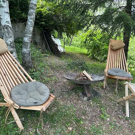 Nati - Pet Friendly, Bbq, Huge Fenced Jard Chalet *
